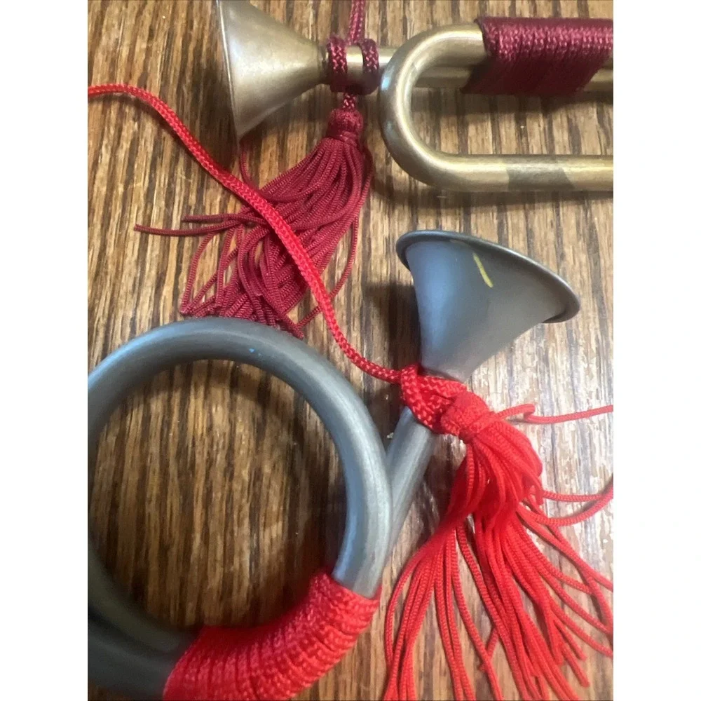Vtg Brass &  Copper Painted French And Bugel Horn‎ Christmas Holiday Decor Qty 2